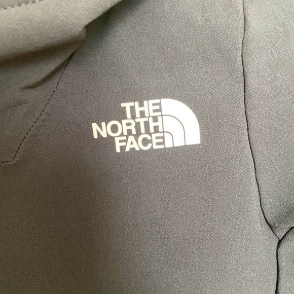 The North Face Kids/Girls Black Tekno Pullover Hoodie Size XS - Picture 4 of 9